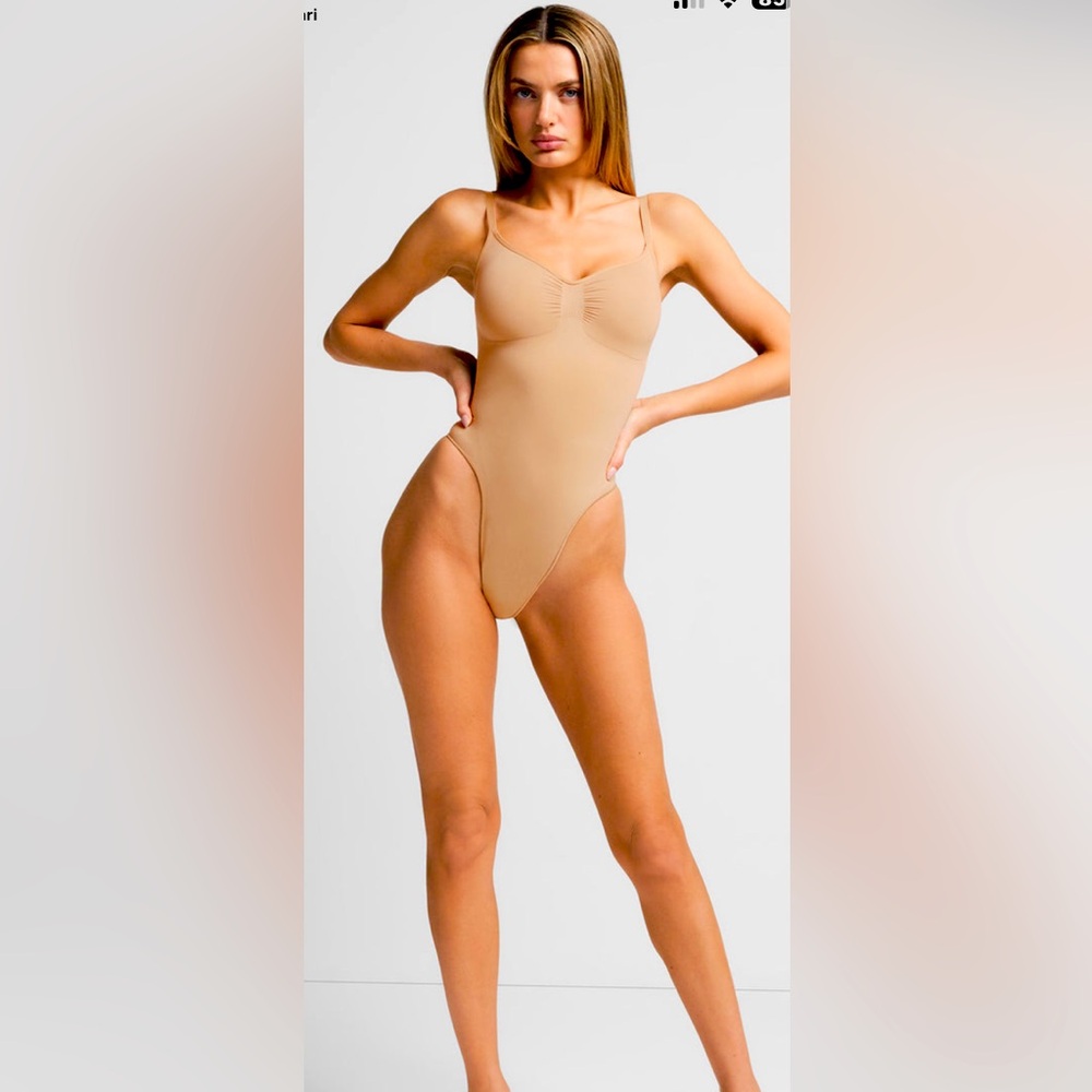 SKIMS Seamless Sculpt Brief Bodysuit XL